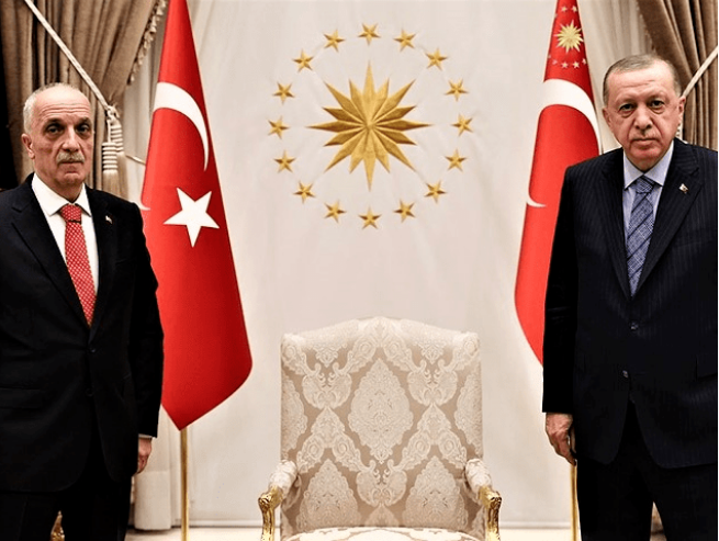 Asgari ücret 9 bin TL olur mu? Cumhurbaşkanı Erdoğan'dan işçi tarafının teklifine yanıt